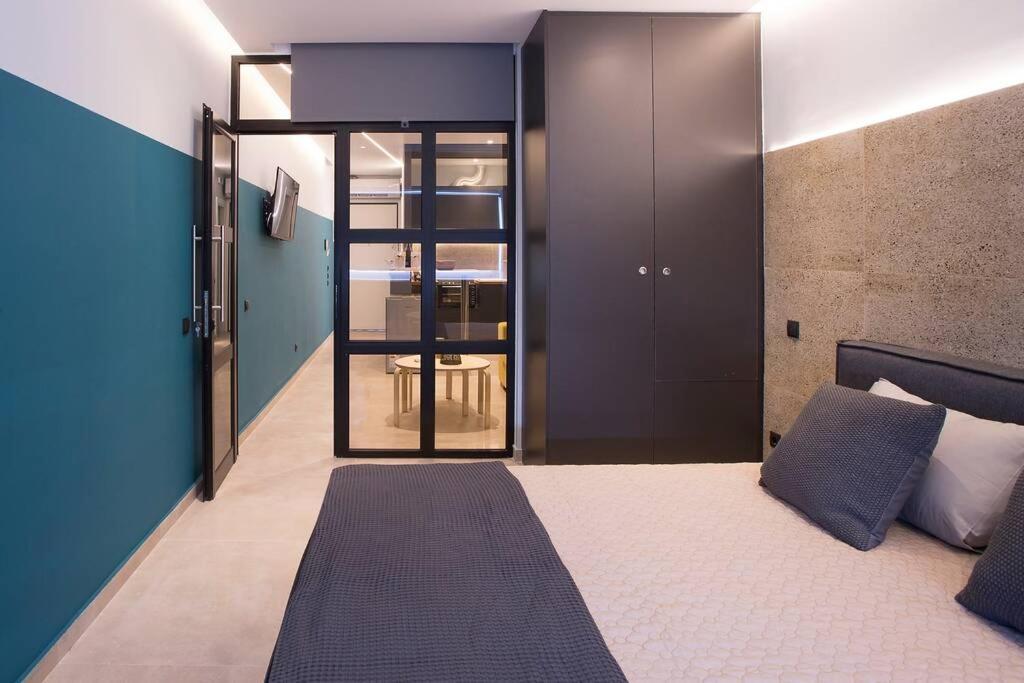 City Center Modern Renovated Apartment เอเธนส์ ภายนอก รูปภาพ