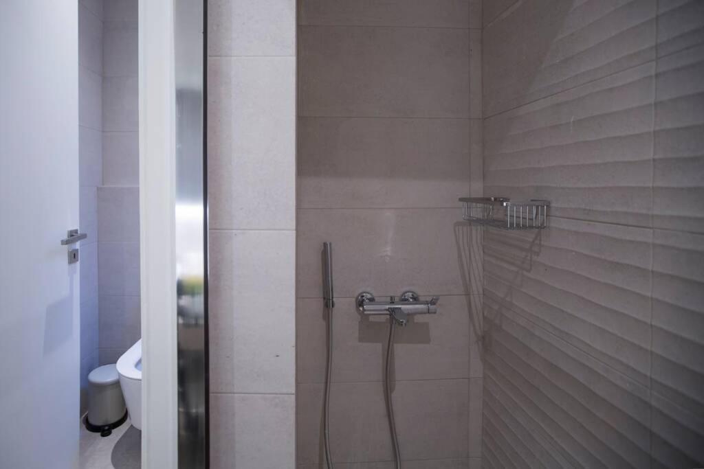 City Center Modern Renovated Apartment เอเธนส์ ภายนอก รูปภาพ