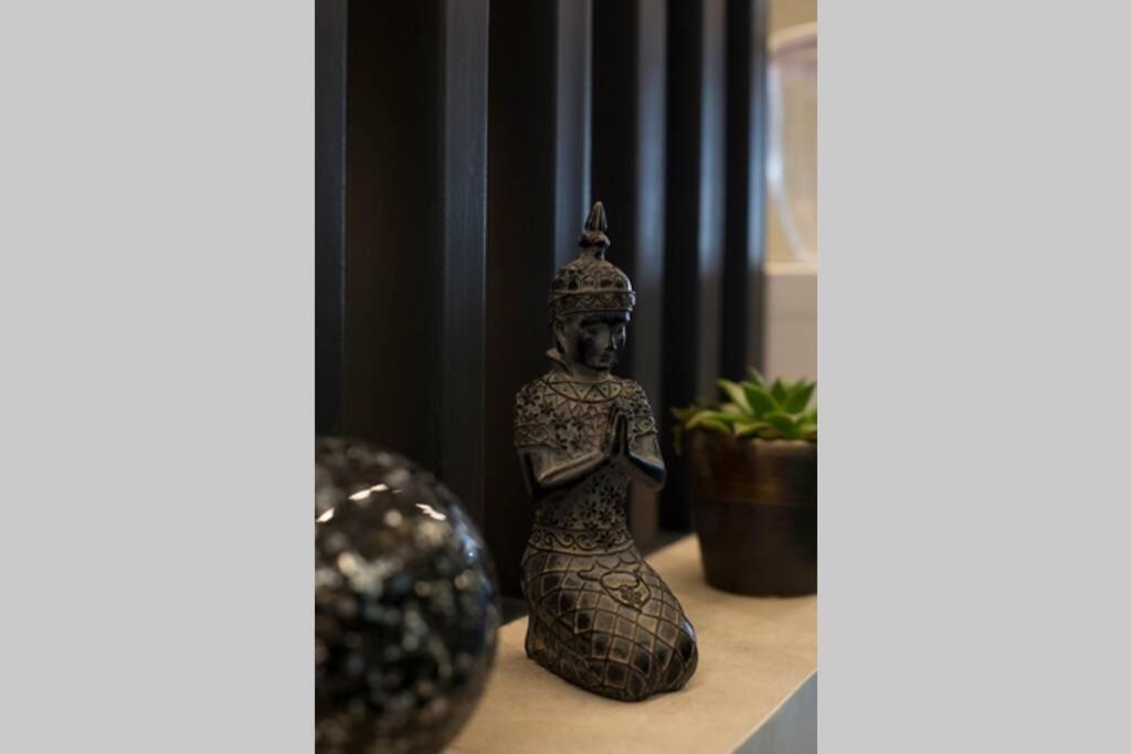 City Center Modern Renovated Apartment เอเธนส์ ภายนอก รูปภาพ