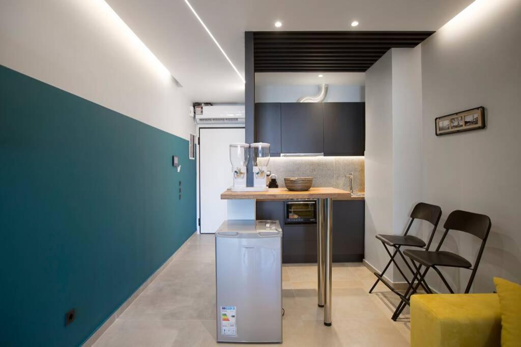 City Center Modern Renovated Apartment เอเธนส์ ภายนอก รูปภาพ